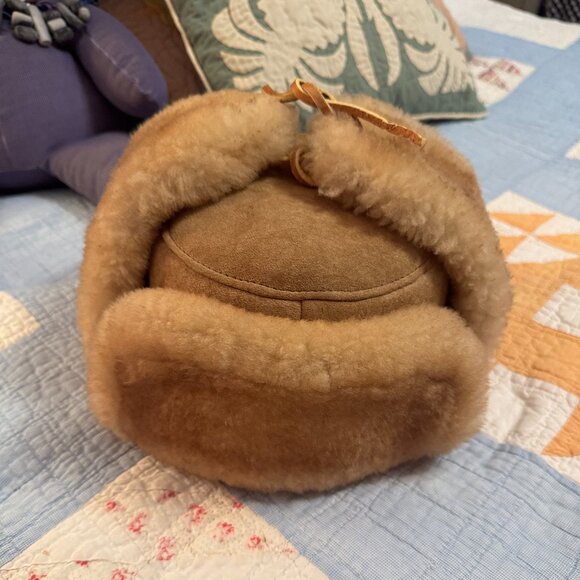 Chris Gurdol Tan Shearling Trapper Cap Size 7 to 7 1/8 - Picture 1 of 6